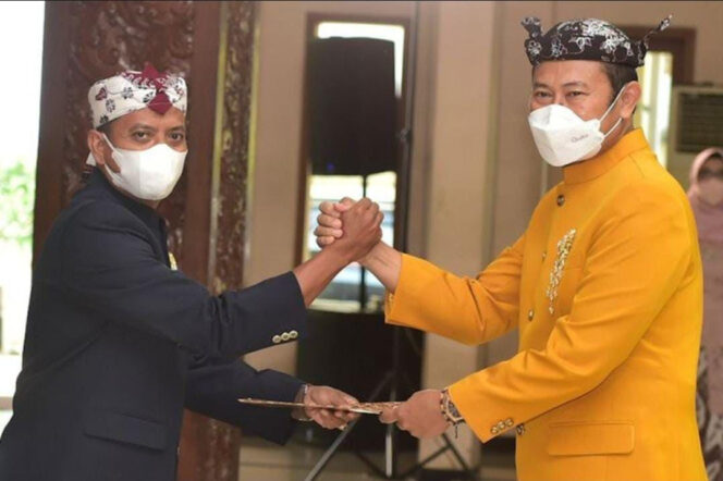 
 Netralitas Pemerintahan Kab. Lamongan: Permufakatan Jahat Aparat Birokrasi dalam Penggunaan APBD Untuk Money Politic Pencalegan