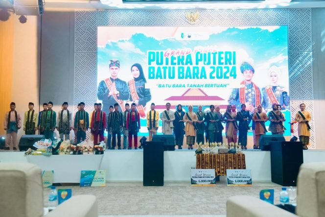 
 Foto peserta yang mengikuti Grand Final Pemilihan Putera Puteri Batu Bara 2024.
